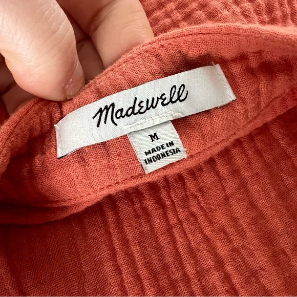 Madewell Women's Cotton Gauze Boxy Top with square back size Medium - Picture 3 of 3